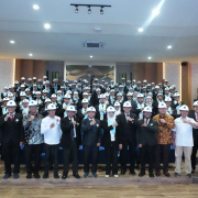 Wisudawan Insinyur